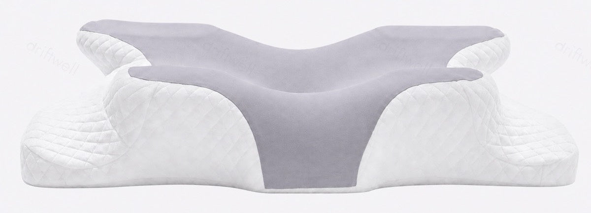 The same pillow rotated end to end, its lower edge presented